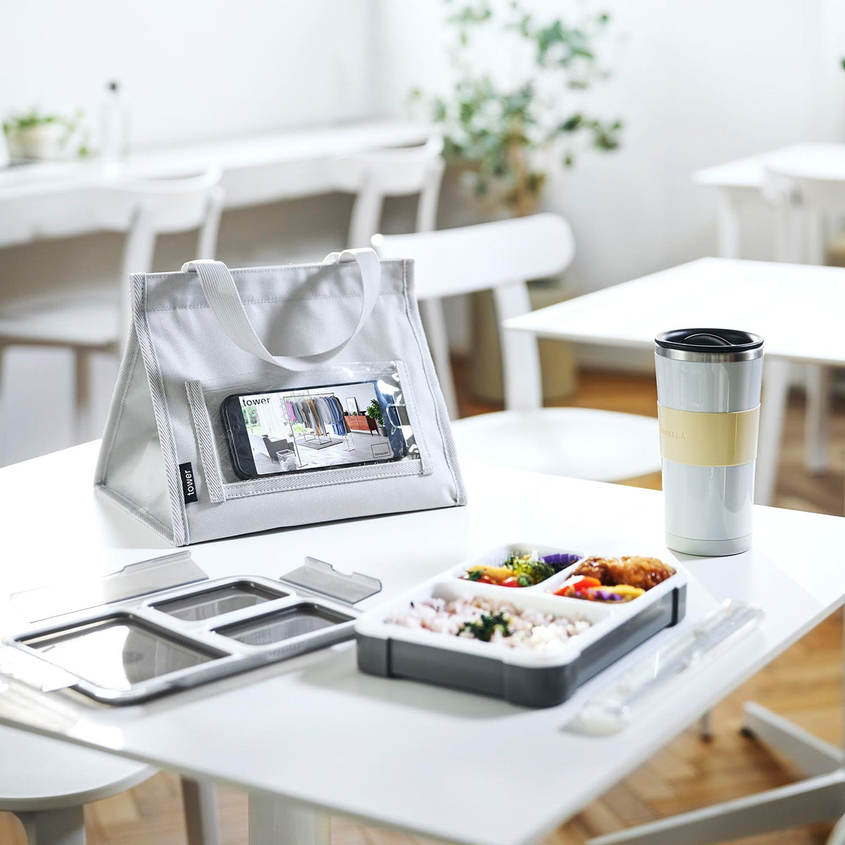 Yamazaki Tower Lunch Bag with Smartphone Holder, Lunch Bag with a Built-In Smartphone Holder and Cable Hole, 25 x 19 x 19.5 cm and 235 g, Light Grey or Black