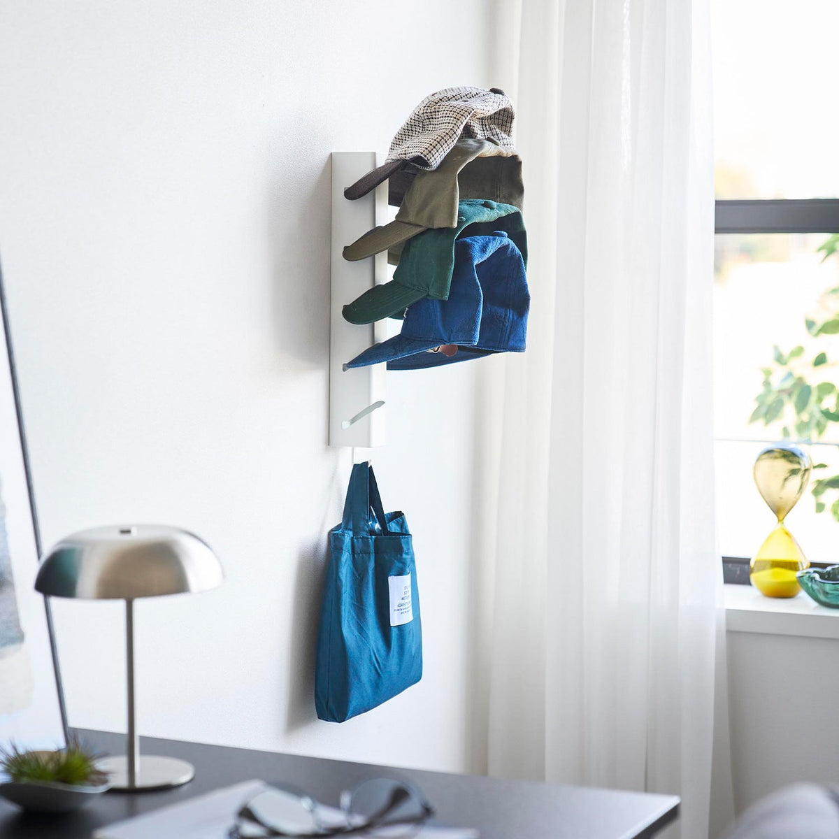 Yamazaki Tower Wall Cap Holder, 5 Pegs, Wall-Mounted Steel Holder that Stores Five Caps Without Stacking, with Plasterboard Pins and a Hook, 6 x 4.9 x 33 cm and 470 g, White or Black