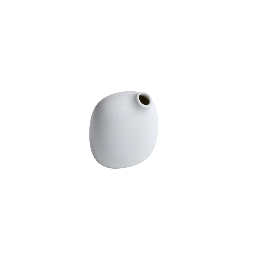 KINTO SACCO Porcelain Bud Vase 02, SACCO Porcelain Bud Vase 02 in White, Yellow or Pink, Porcelain Vase Holding 180 mL, Dishwasher Safe, Made in Japan, 8 x 5 x 9.5 cm and 150 g, White or Yellow or Pink