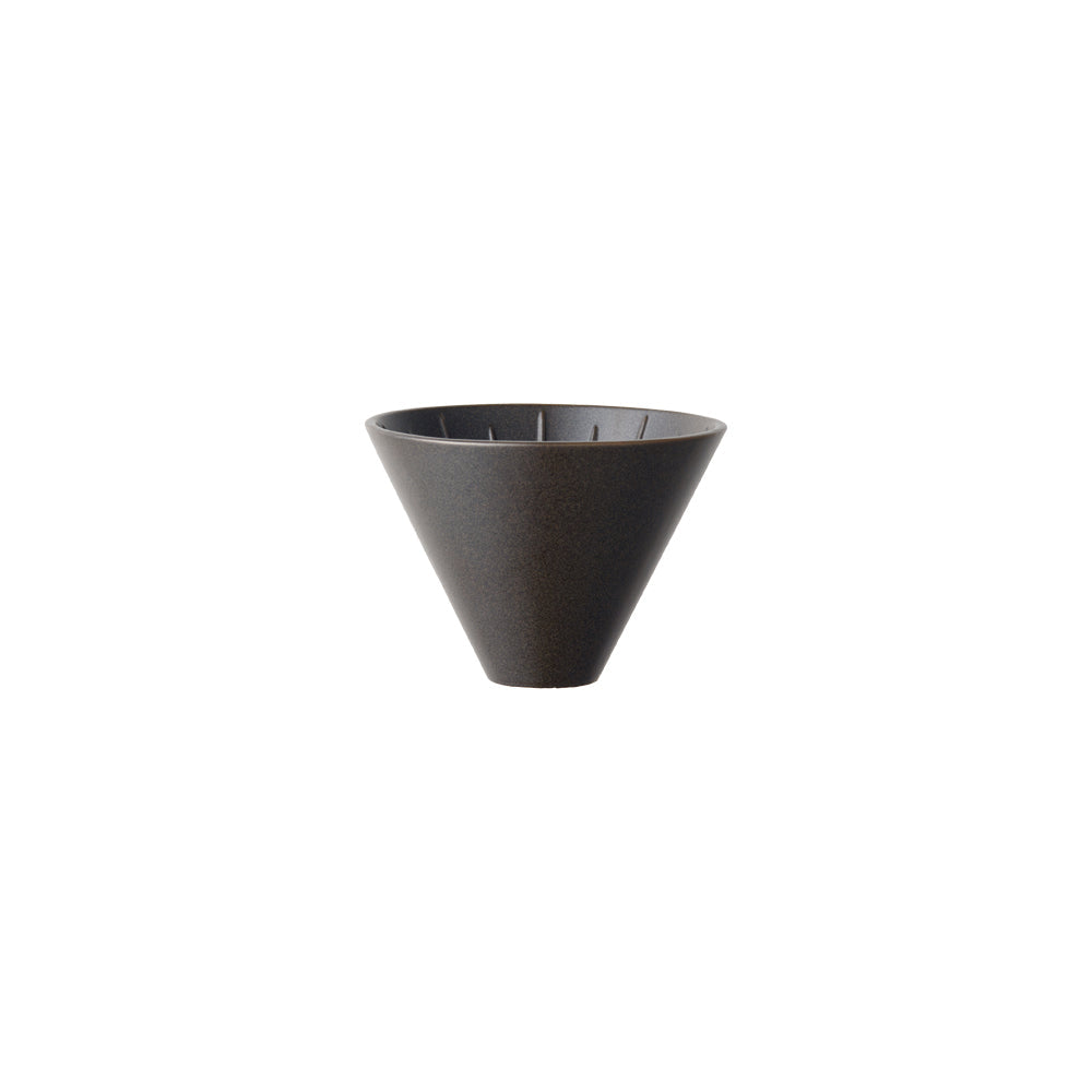 KINTO Black Porcelain Coffee Dripper for 4 Cups, Black Porcelain Coffee Dripper for 4 Cups, Glazed Ceramic That Is Dishwasher Safe, Each Piece Has a Slightly Different Finish, Made in Japan, 11.5 x 11.5 x 9 cm and 225 g, Black