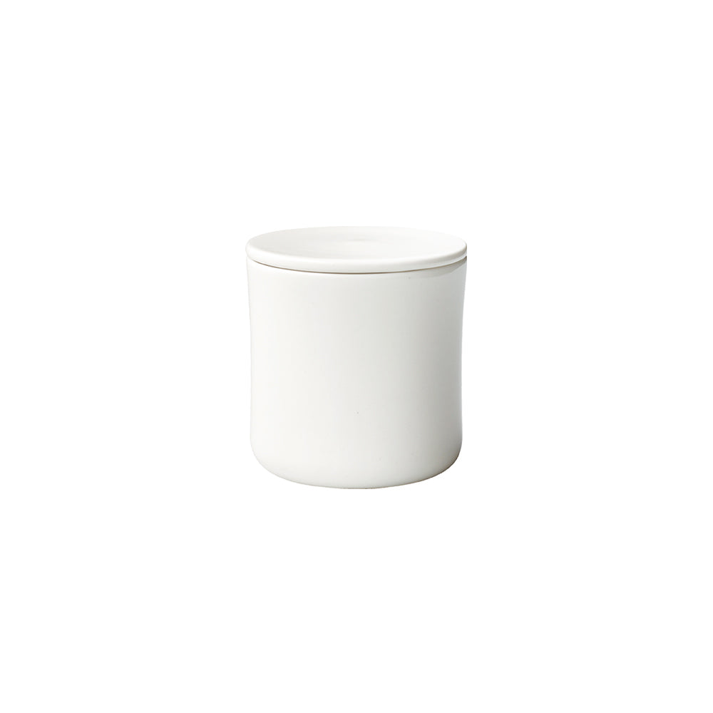 KINTO SCS Porcelain Coffee Canister 110 mm, SCS Porcelain Coffee Canister 110 mm in White or Brown Holding 600 mL, Microwave and dishwasher safe, Made in Japan, 11 x 11 x 11.5 cm and 720 g, White or Brown