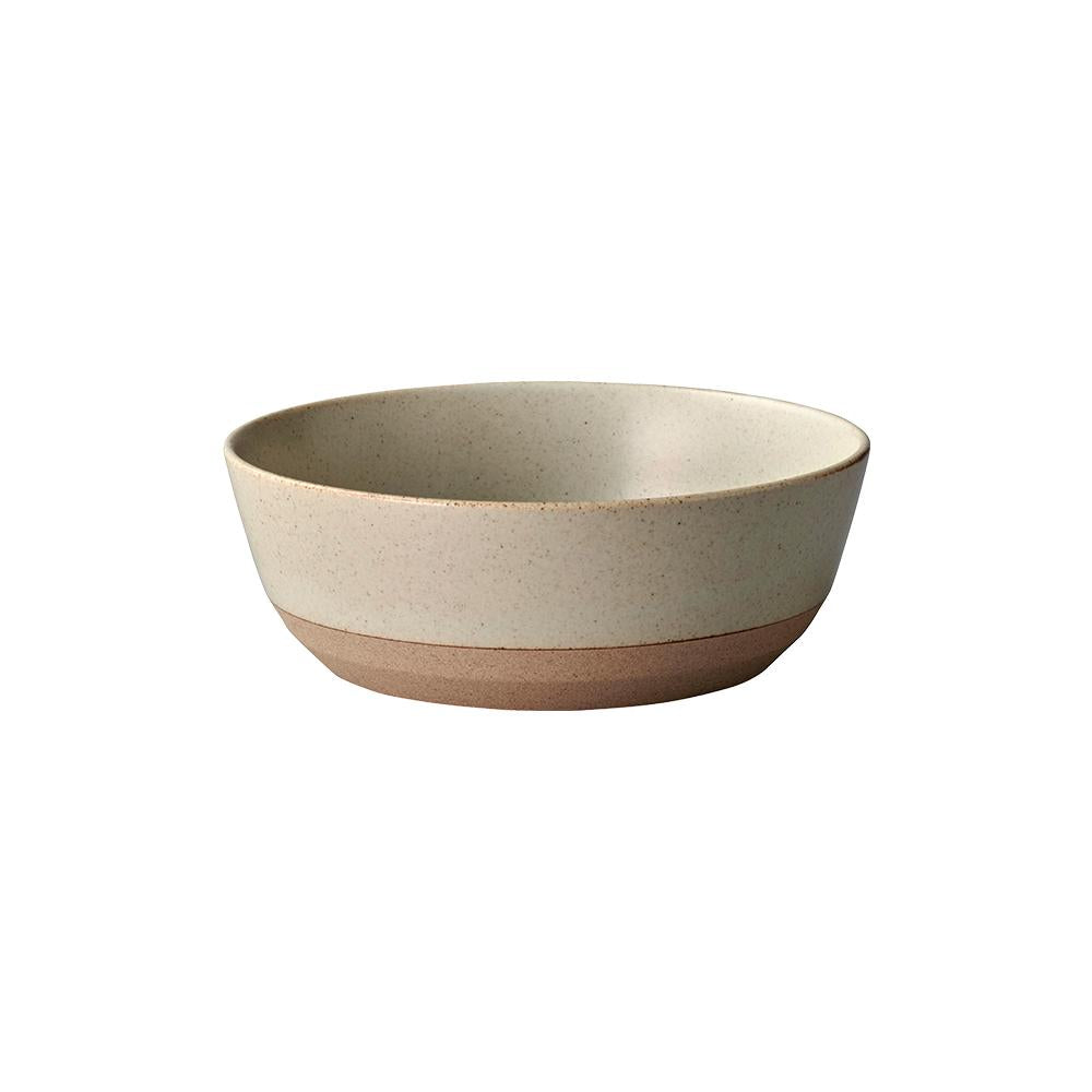 KINTO CLK-151 Porcelain Bowl 180 mm, CLK-151 Porcelain Bowl 180 mm in White, Beige or Black Holding 940 mL, Microwave and dishwasher safe, Made in Japan, 18 x 18 x 6.5 cm and 480 g, White or Beige or Black