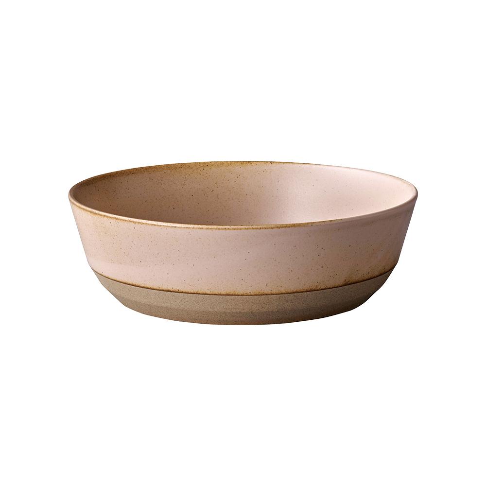 KINTO CLK-151 Porcelain Bowl 220 mm, CLK-151 Porcelain Bowl 220 mm in Beige or Pink Holding 1600 mL, Microwave and dishwasher safe, Made in Japan, 22 x 22 x 7 cm and 720 g, Beige or Pink