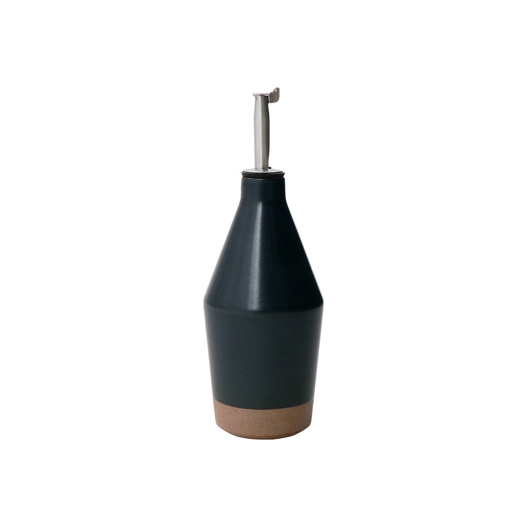 KINTO CLK-211 Porcelain Oil Bottle 75 mm, CLK-211 Porcelain Oil Bottle 75 mm in White or Black Holding 300 mL, Bottle microwave and dishwasher safe, Made in Japan and China (spout), 7.5 x 7.5 x 20 cm and 200 g, White or Black