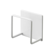 Yamazaki Tower Magnetic Sponge Holder, Sponge Holder That Sticks to a Refrigerator Side or Steel Kitchen Panel by Strong Magnet, Holds 500 g, 6.5 x 4.3 x 6.5 cm and 90 g, White or Black