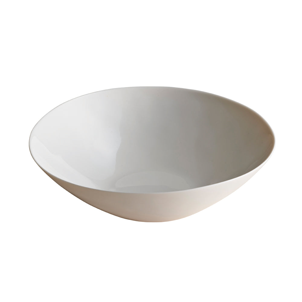 KINTO ATELIER TETE Porcelain Deep Plate 250 mm, ATELIER TETE Porcelain Deep Plate 250 mm in Off White, Light Grey or Pink Beige, Microwave and dishwasher safe, Made in Japan, 25 x 25 x 7.5 cm and 550 g, Off White or Light Grey or Pink Beige