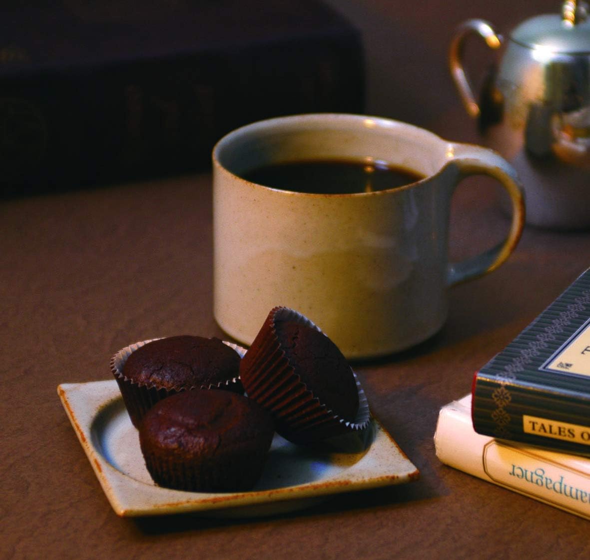 Colombin Harajuku Baked Chocolate Cakes — Summer-Stable Crunch