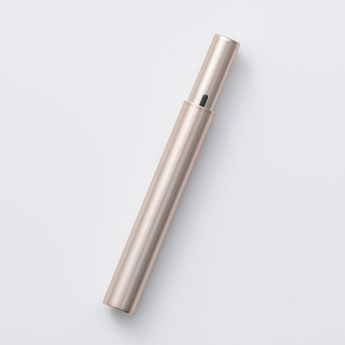 KAI Mini Maru Round Lip Brush KQ2206, Kumano Brush Slide-Cap Portable Lip Brush for a Soft Tapped Finish
