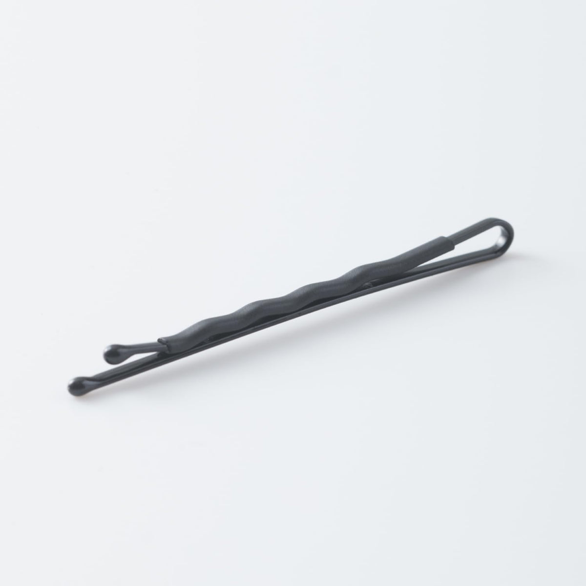 KAI Smart Cute Non-Slip Hair Pins, Black, Hair Pins with a Slip-Resistant Inner Material for a Lasting Hairstyle