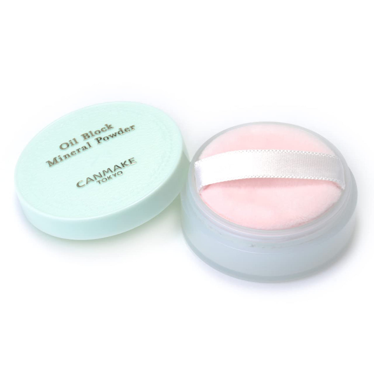 Canmake Oil Block Mineral Powder, Loose Face Powder 95 Percent Mineral that Prevents Oil Breakdown and Keeps Skin Smooth, 3 g