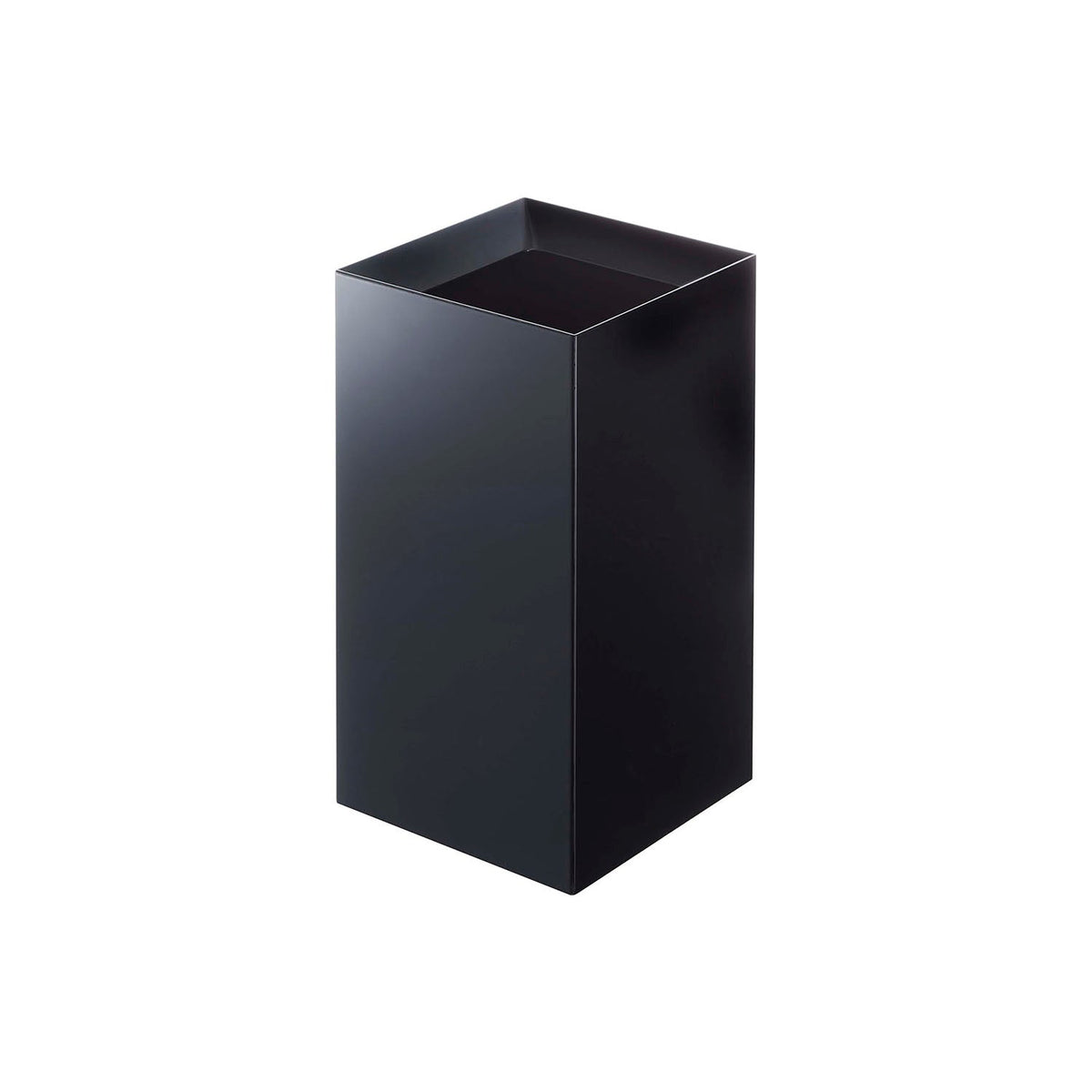 Yamazaki Tower Trash Can 9 L, Slim 9 L Trash Can With a Cover That Hides the Bag Hooked Over It and Lifts Off Easily, Plain Look, 18 x 18 x 33 cm, 18 x 18 x 33 cm and 1300 g, White or Black