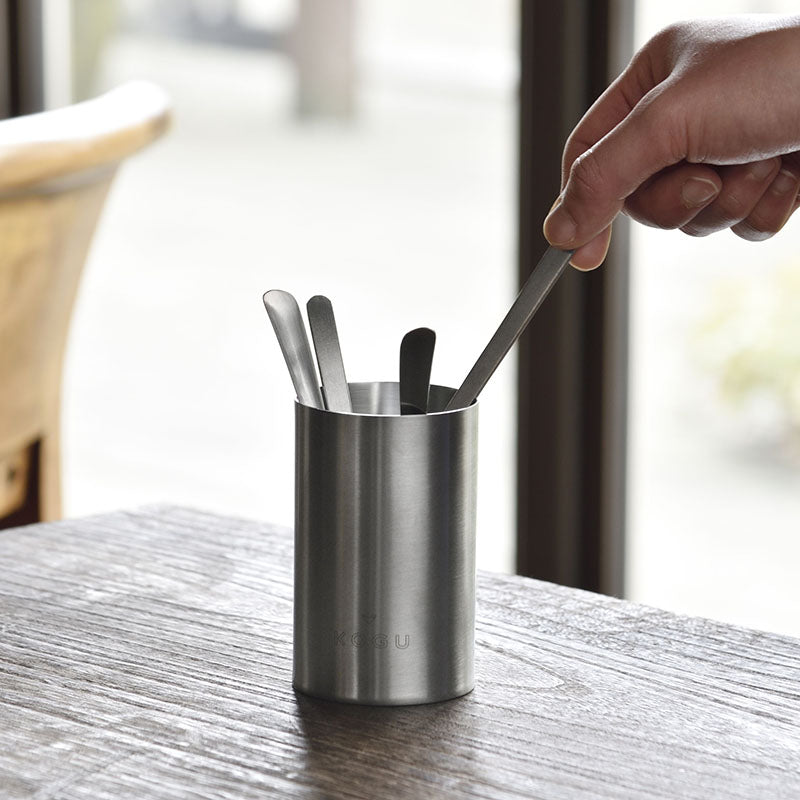 GraSUS Cutlery Stand, Stainless Cutlery Stand With a Low Centre of Gravity That Stays Put When You Pull a Spoon Out, Simple Refined Design, 6 cm Across and 9.5 cm Tall, 164 g, Made in Japan in Tsubame-Sanjo, 6 x 6 x 9.5 cm and 164 g, Stainless