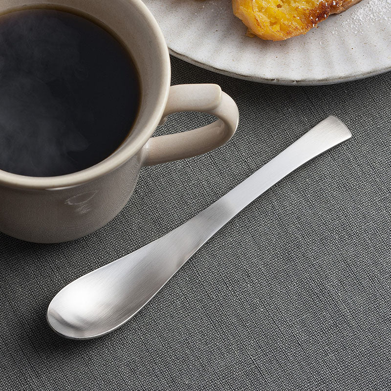 GraSUS Mug Spoon Set of 5, Set of Five Mug Spoons With a Slightly Long Smooth Handle That Fits Any Cup and Feels Comfortable, 14.8 cm, Dishwasher Safe, Made in Japan in Tsubame-Sanjo, 2.6 x 14.8 x 1.6 cm each and 125 g, Stainless