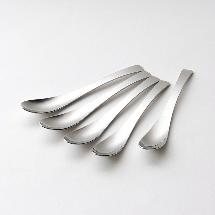 GraSUS Mug Spoon Set of 5, Set of Five Mug Spoons With a Slightly Long Smooth Handle That Fits Any Cup and Feels Comfortable, 14.8 cm, Dishwasher Safe, Made in Japan in Tsubame-Sanjo, 2.6 x 14.8 x 1.6 cm each and 125 g, Stainless