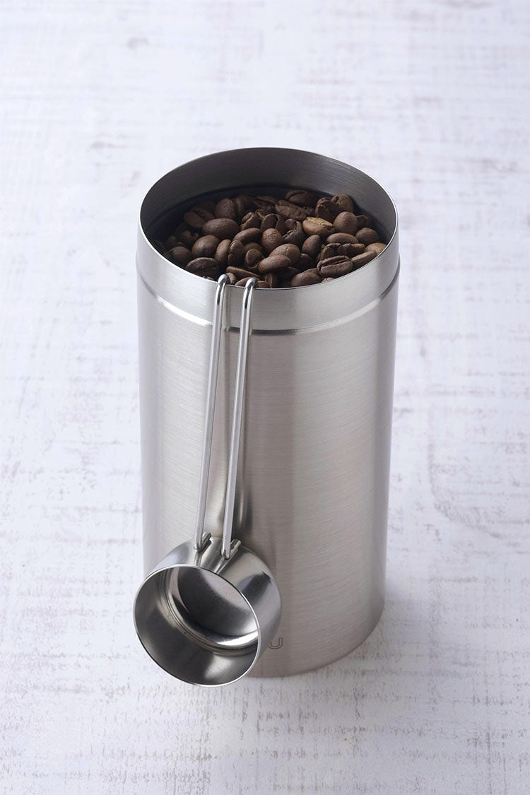 GraSUS 10 g Measure Long, Long Stainless Measure for One Cup of Coffee, About 10 g Levelled, Handle Hooks Onto a Canister and Reaches Deep Containers, Dishwasher Safe, Made in Japan, 13.4 x 4.2 x 2.4 cm and 30 g, Stainless