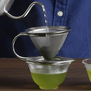 GraSUS Tea Dripper, Stainless Tea Dripper for Enjoying the Aroma of Leaves Opening With a Fine Mesh That Holds Them Back, Also Drips Coffee With a Paper Filter, Dishwasher Safe, Made in Japan, 12 x 9 x 6.5 cm and 90 g, Stainless
