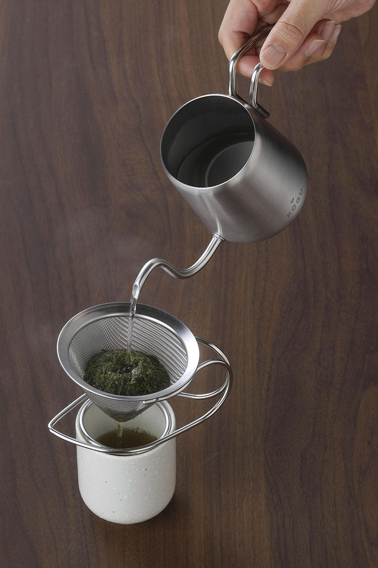 GraSUS Tea Dripper, Stainless Tea Dripper for Enjoying the Aroma of Leaves Opening With a Fine Mesh That Holds Them Back, Also Drips Coffee With a Paper Filter, Dishwasher Safe, Made in Japan, 12 x 9 x 6.5 cm and 90 g, Stainless