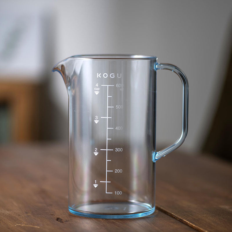 GraSUS Unbreakable Coffee Server Smart 600 mL, Clear Resin Coffee Server 600 mL That Looks Like Glass but Does Not Break When Dropped, Graduated, Drip-Free Spout, Two-Cup Size, Dishwasher Safe, Made in Japan, 13.3 x 8.5 x 15 cm and 155 g, Clear
