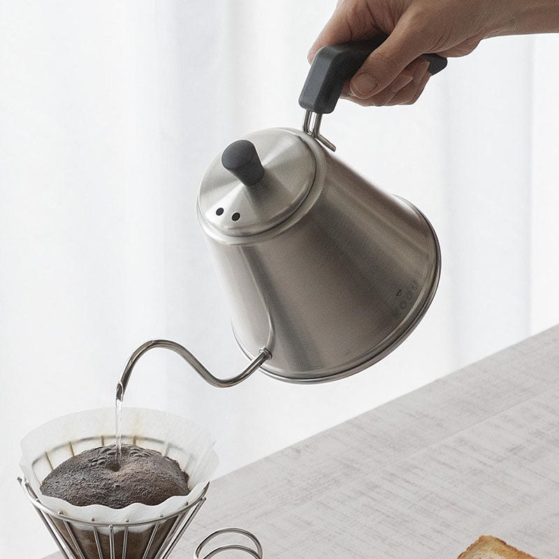 GraSUS Drip Pot ITTEKI Pro, Drip Pot With a Fine 6 mm Spout for Pouring in Drops or a Thread and a Handle Angled for Easy Tilting, 1 L, Gas and Induction, Made in Japan in Tsubame-Sanjo, 30 x 14 x 14.5 cm and 380 g, Stainless