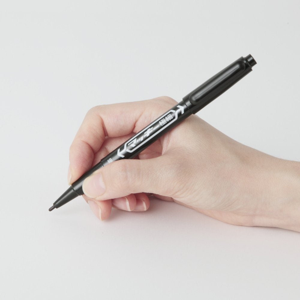 ZEBRA Mackee Gokuboso Black Twin-Tip Oil-Based Markers, Fine 1.0-1.3 mm and Extra-Fine 0.5 mm Tips, Quick-Dry Water-Resistant Ink, Packs of 5, 15 Pens or 50 Pens