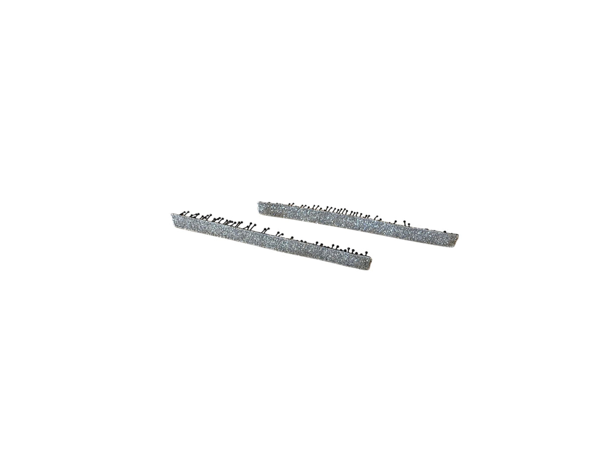 Slim Rectangle No-Crease Hair Clips for Bangs, Set of 2, Made in Japan, Glitter, Faux Leather and Velvet, 74 x 5.8 mm