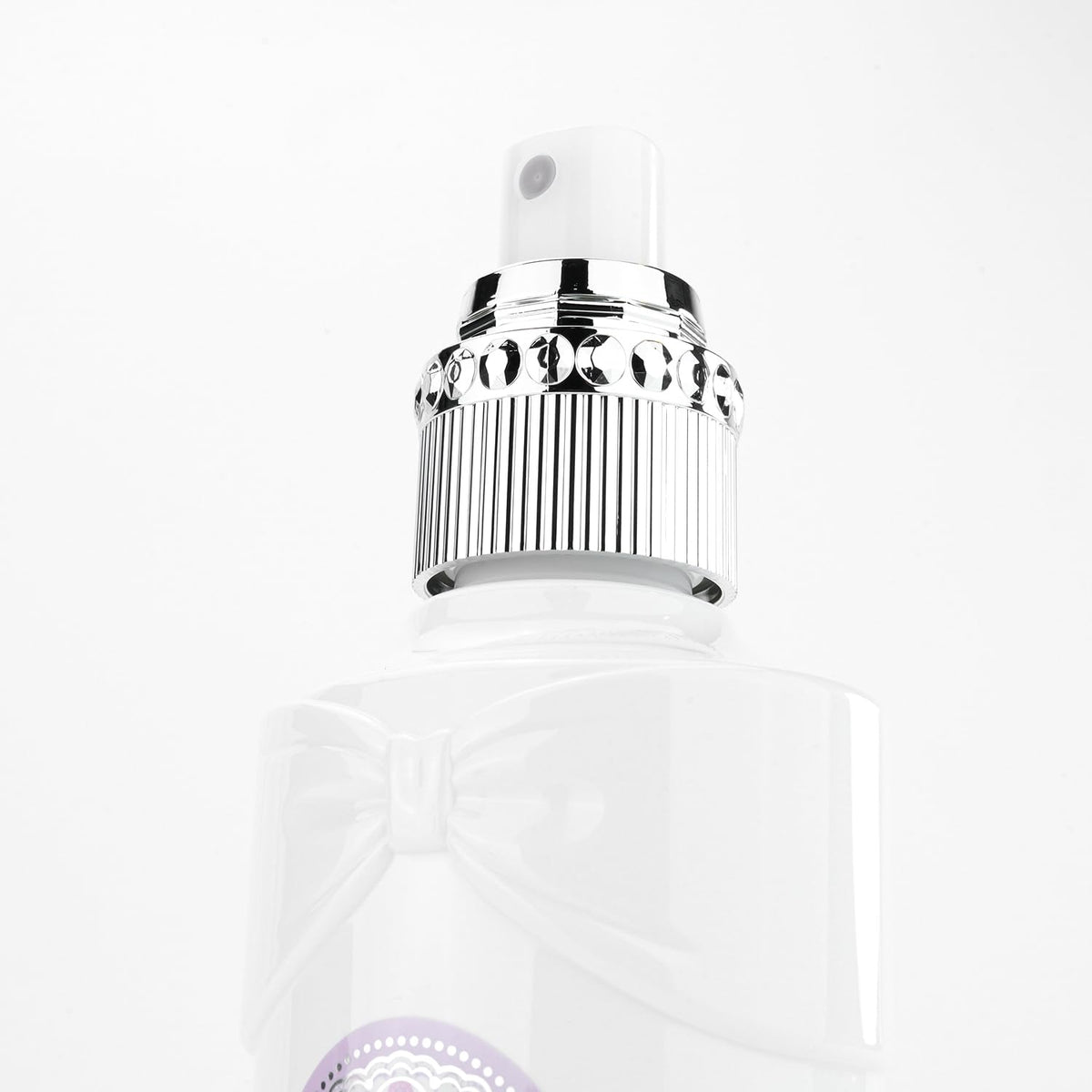 JILL STUART White Floral Treatment Hair Mist, Cuticle-Repairing Hair Fragrance Spray, 200 ml, Gift-Wrapped with Shopping Bag