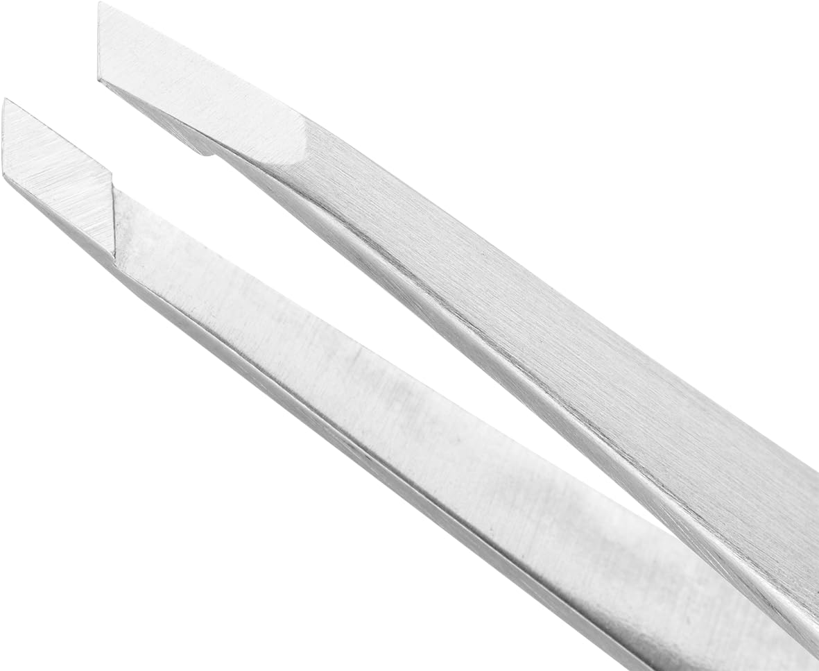Zwilling Slanted Tweezers 90 mm, Stainless Steel Slant-Tip Eyebrow Tweezers for Short and Fine Hair, Matte Silver (Japan Authorised Product 78146-101)
