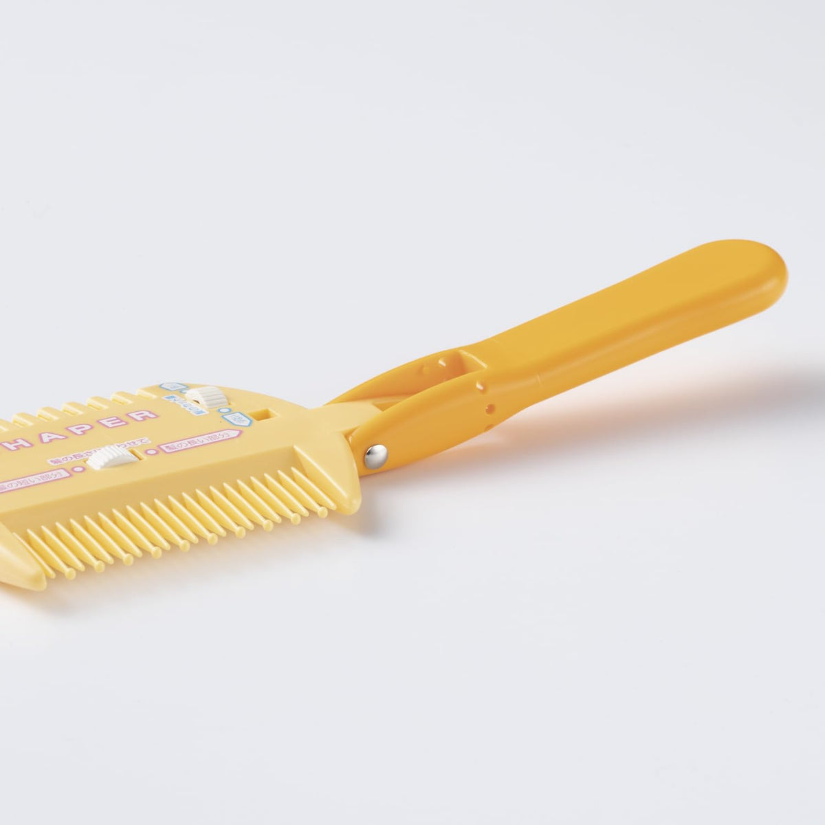 KAI Comb Shaper, Adjustable Hair Thinning Blade Comb with Dials for Cutting Amount and Length KQ3049