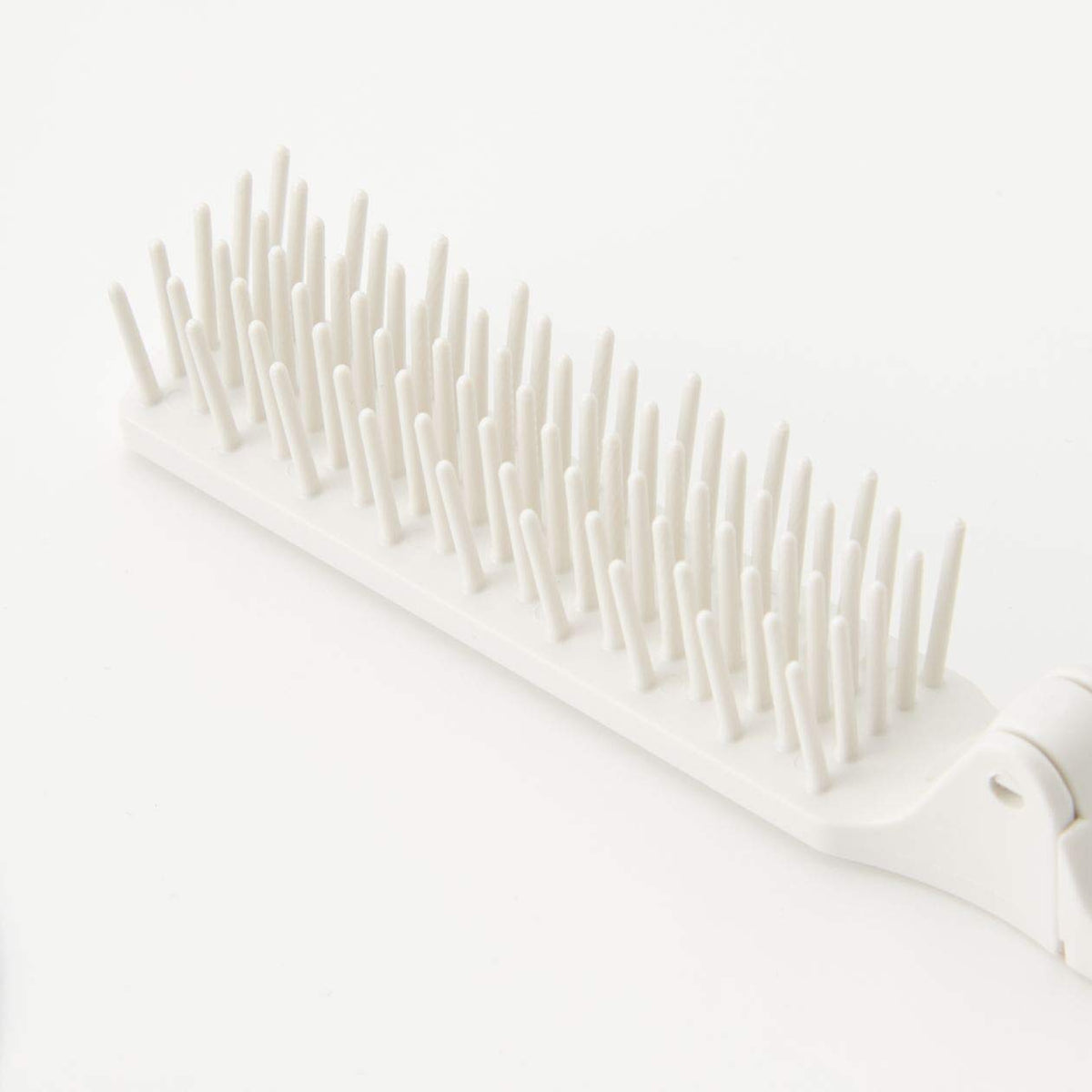 MUJI Polypropylene Folding Hair Brush, Compact Travel Brush, White