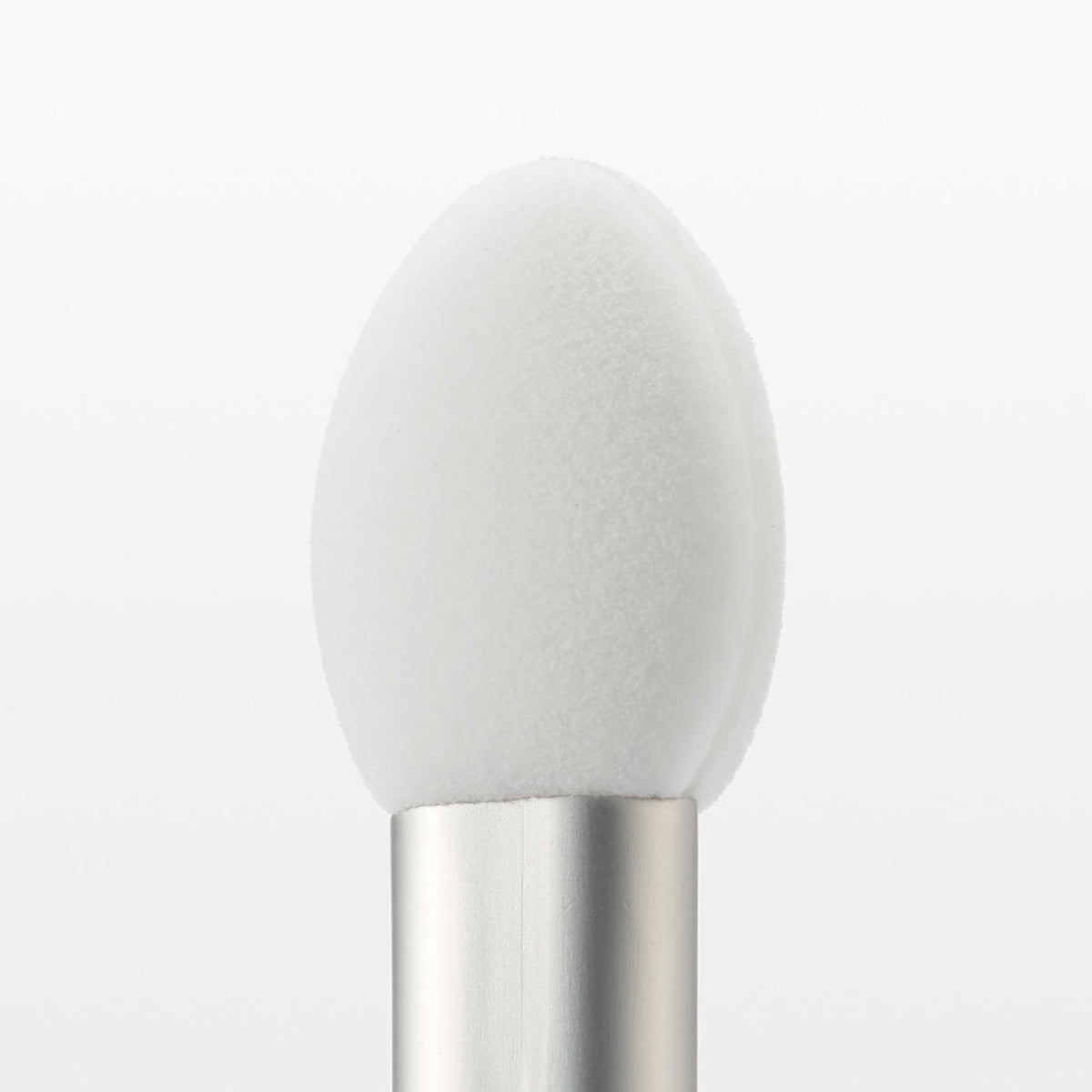 MUJI Eyeshadow Chips for Compact Cases with Brush, Set of 2 Double-Ended Sponge Tip and Brush Applicators, Model OGB54A1A