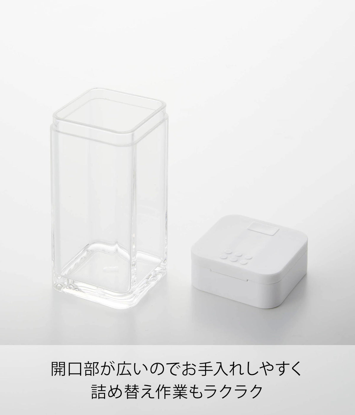 Yamazaki Tower Slide Spice Bottle L, 120 ml Acrylic Seasoning Container with One-Hand Slide Lid, 4.8 x 4.8 x 10 cm and 90 g, Plain or Magnetic, White or Black