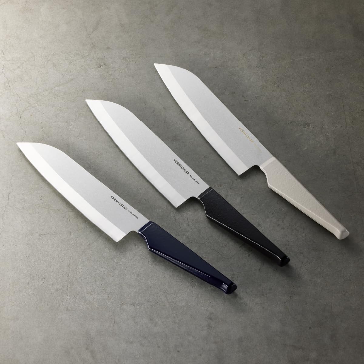 Vermicular Kitchen Knife Santoku 165 mm — Powder Steel And Enamel Handle