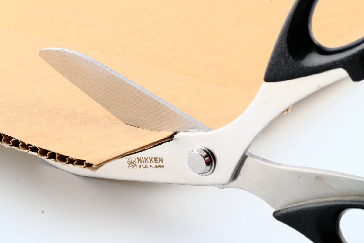 Nikken Heavy-Duty Cardboard Cutting Scissors AG-1500, 3 mm Thick Stainless Blade, 200 mm, Black, Made in Japan