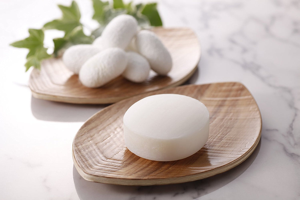 Kinu Kobo Tomioka Silk Soap Regular 80g — source image 3