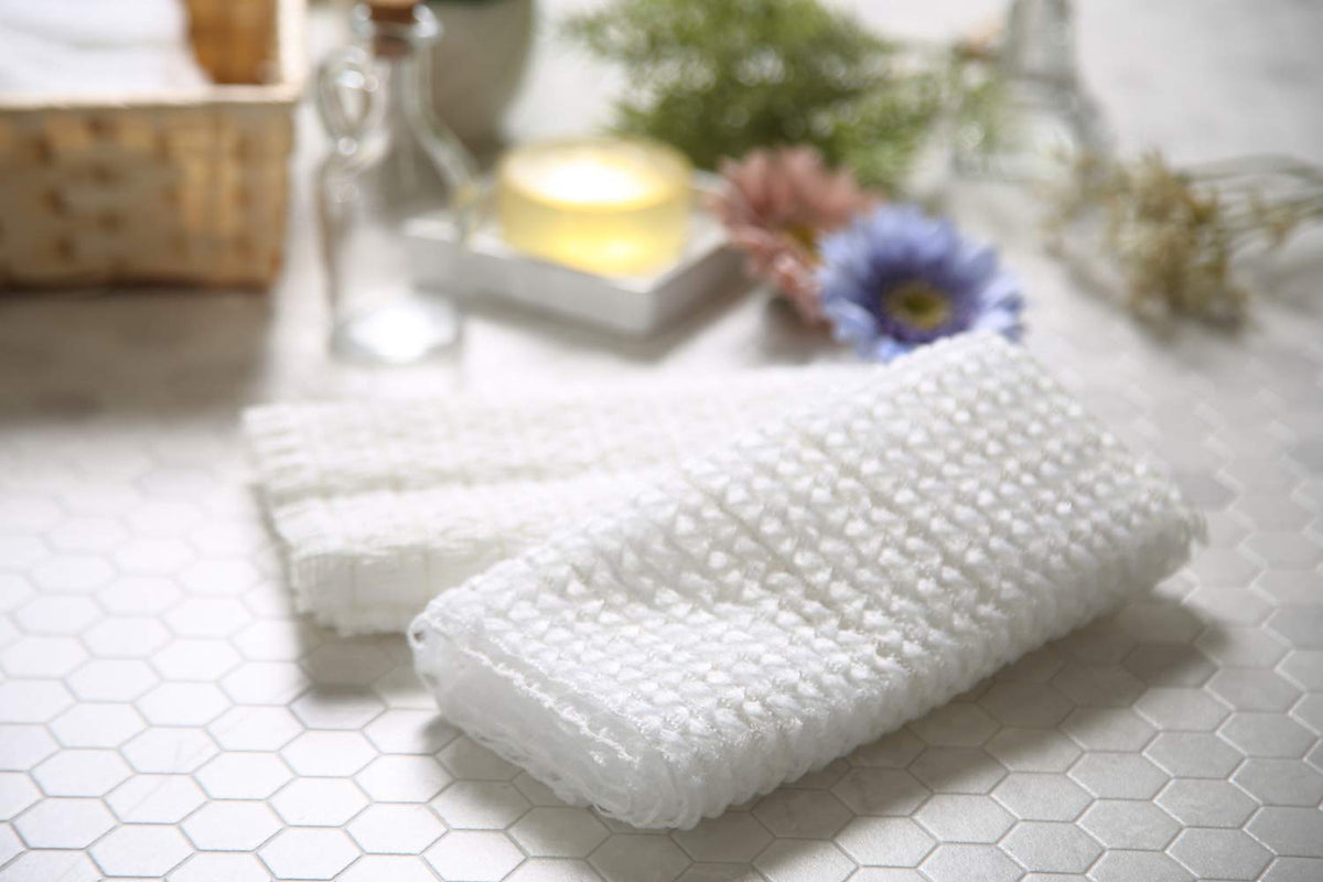 Exfoliating Body Wash Cloth, 100 Percent Corn-Fiber PLA Long Shower Scrubber Towel, Soft Texture, Made in Japan, 92 x 20 cm