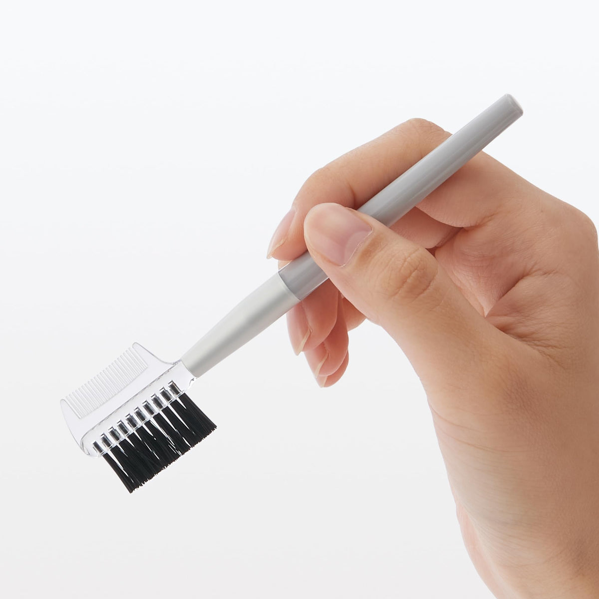 Muji Eyebrow Brush with Comb, Nylon Brow Brush and Clear Comb in One Tool, 127.5 mm, Aluminium Ferrule