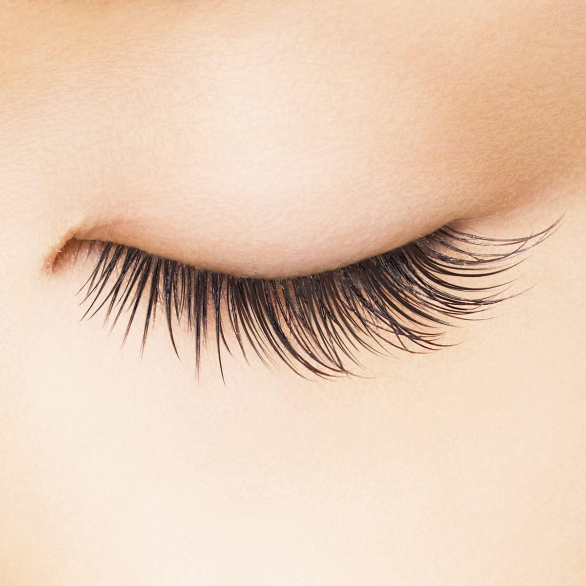 Heroine Make Eyelash Serum EX with 30 Beauty Serum Ingredients, Nightly Lash and Brow Care Essence, 5.5 g