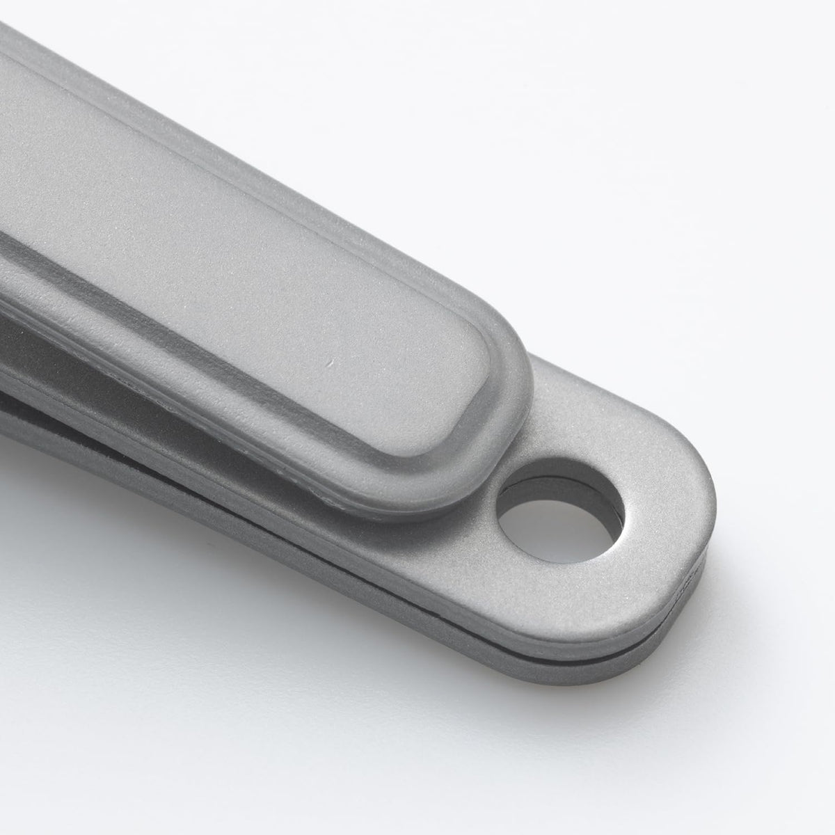 KAI Mini Maru Nail Clipper KQ2200, Ultra-Compact All-Stainless Steel Nail Clipper with Curved Blade
