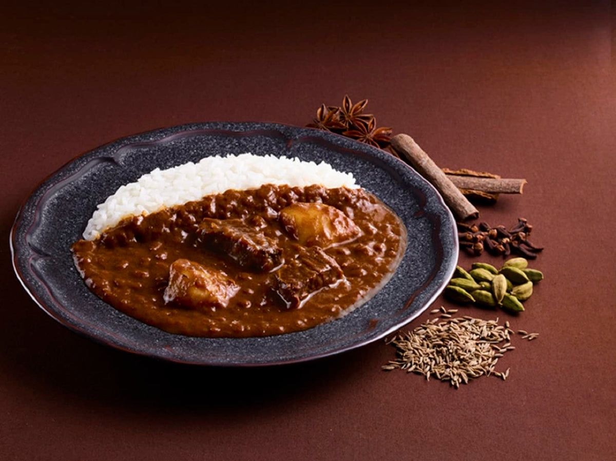 Nakamuraya Indian Curry, Beef Spicy, 200 g Retort Pouch