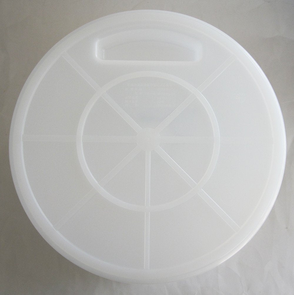 Tanakabun Kinzoku Clear Flex Bucket — Wire-Through-Ring Handle