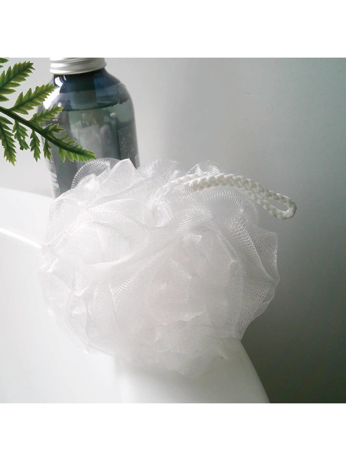 Ohe Amois Foaming Net for the Body, White Soap Foaming Bath Net with Hanging Cord, About 18 x 13 x 13 cm, Polyethylene and Polyester