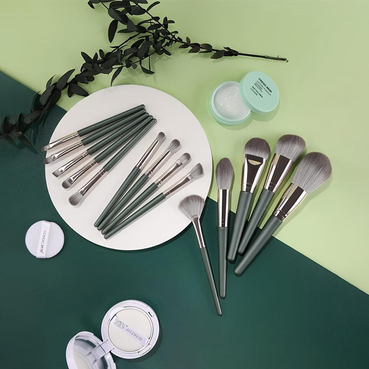 Unbranded Makeup Brush Set — Ultra‑soft Synthetic Bristles™