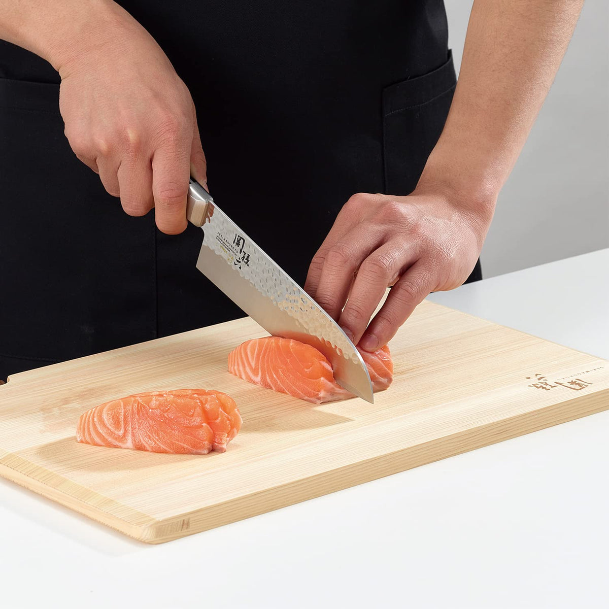 KAI Seki Magoroku Imayou Hammered Santoku Knife 165 mm