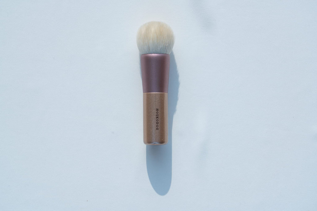 Houkodou BZ-1 Round Foundation Brush, Goat Hair Makeup Brush for Liquid and Powder Foundation
