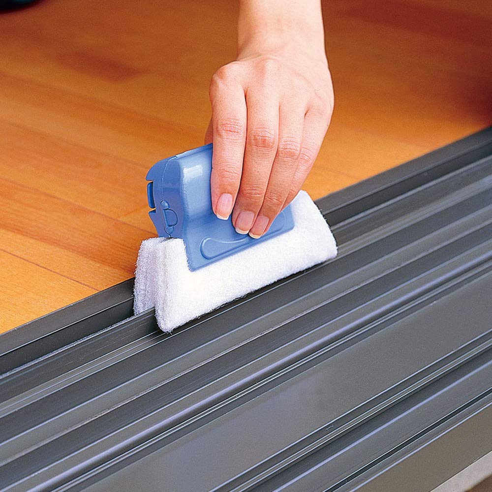 Azuma Sash Fukkifuki Window Sash Cleaning Sponge, Clip-On Tool with Two Non-Woven Pads for Rails and Blinds, 14 x 8.5 x 3.5 cm and 49 g, White
