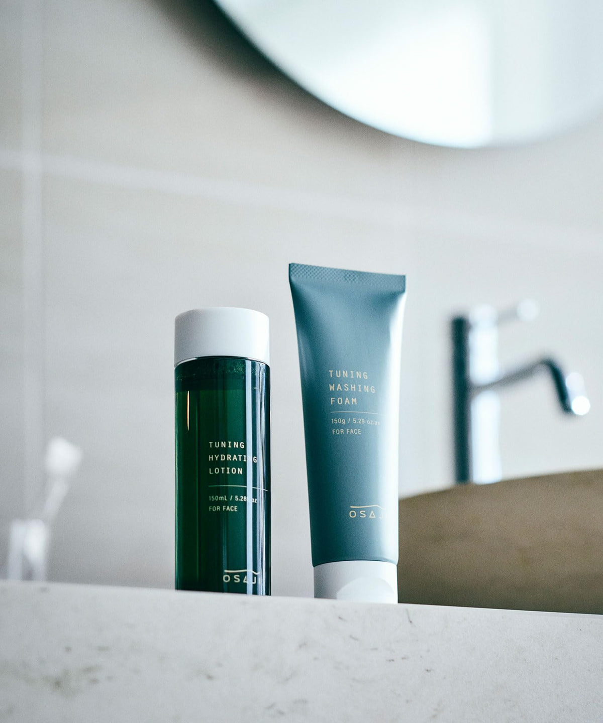OSAJI Tuning Washing Foam 150 g, Weakly Acidic Face Wash with a Dense Soft Lather and Aromatic Woody Scent
