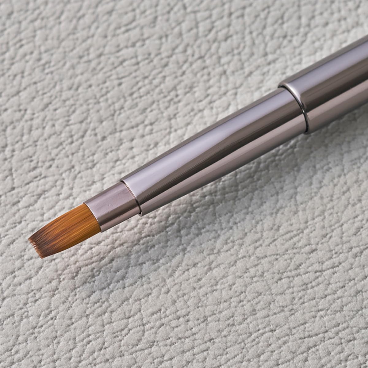 Slide Lip Brush S-519, Shiori Series Retractable Lip Brush with Fine Synthetic Bristles and a Slim Metal Case, 17 cm