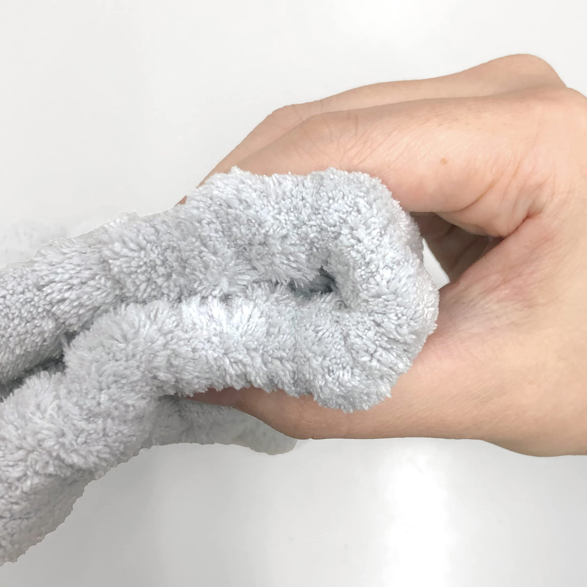 Towa Sangyo Qsui Microfiber Hair Turban, Wide Quick-Dry Hair Drying Cap Wraps Long Hair, Grey, About 20 x 17 cm, Elastic Band with Adjustment Holes
