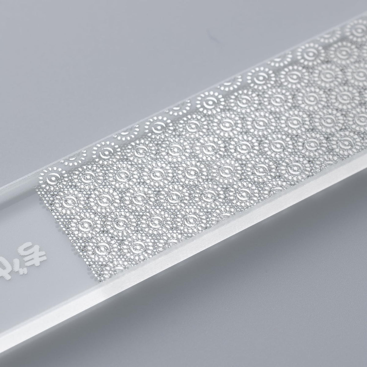 KAI Mini Maru Multi Glass Nail File KQ2201, 2-Way Glass File and Shiner with Carry Case, Washable Compact Nail File