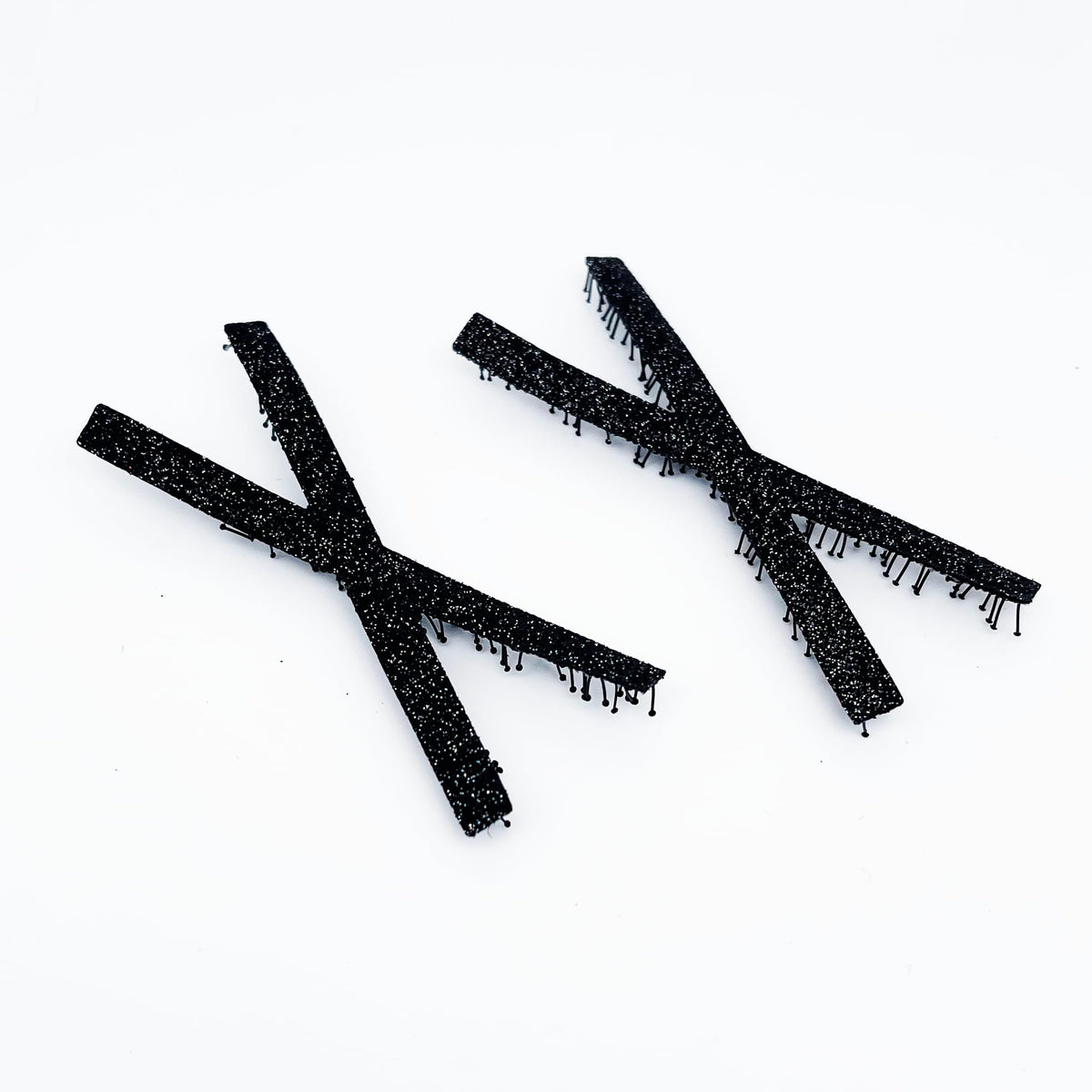 Glitter Plain-Color No-Crease Hair Clip for Bangs, Made in Japan, Ribbons, Cross, Hearts, Five-Point Shapes and Rectangles